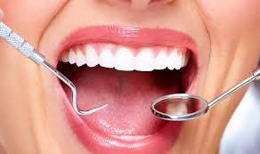 عيادات تجميل الاسنان