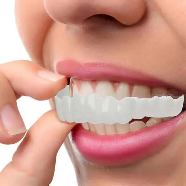 تجارب العملاء وآراؤهم بعد تجميل الأسنان في سمايل لينك