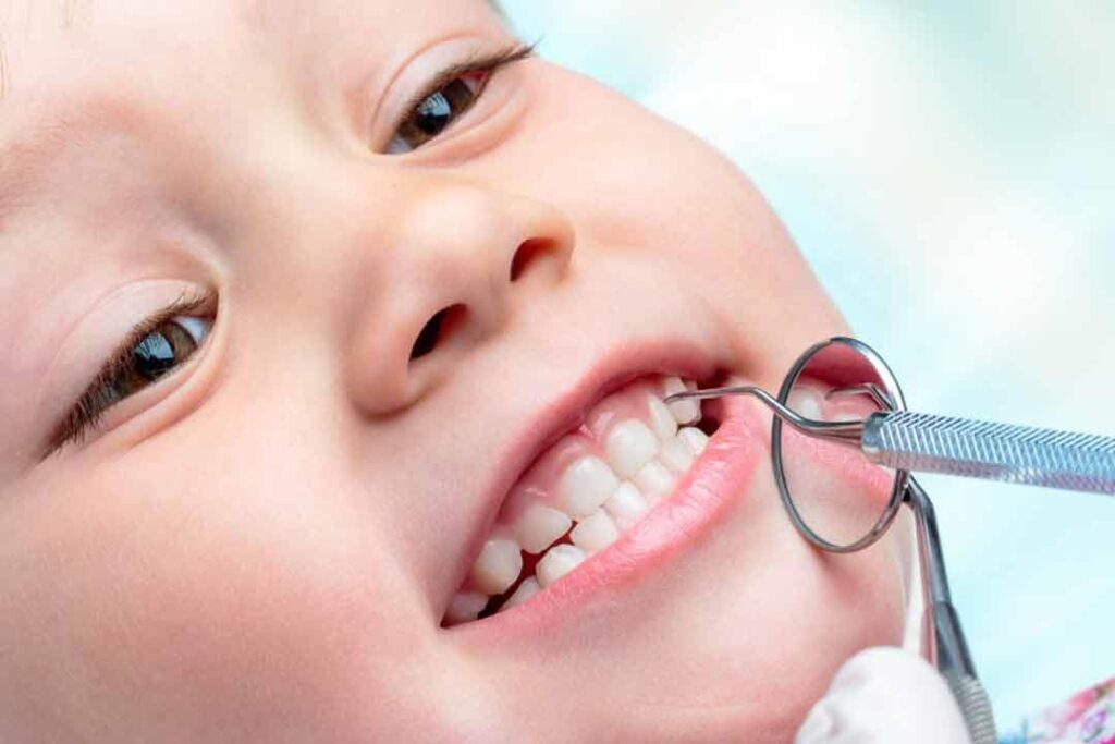 أفضل دكتور أسنان أطفال في المهندسين